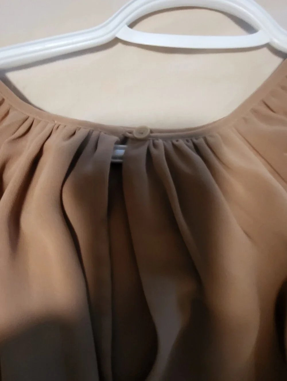 Womans Sheer Top - Picture 2 of 3